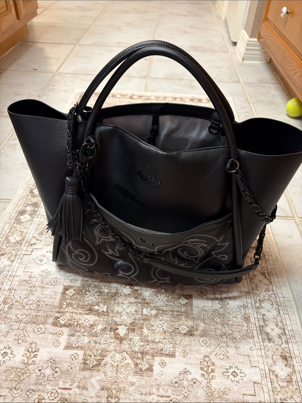 Itzy Ritzy Diaper bag Tote (western) with tassel.